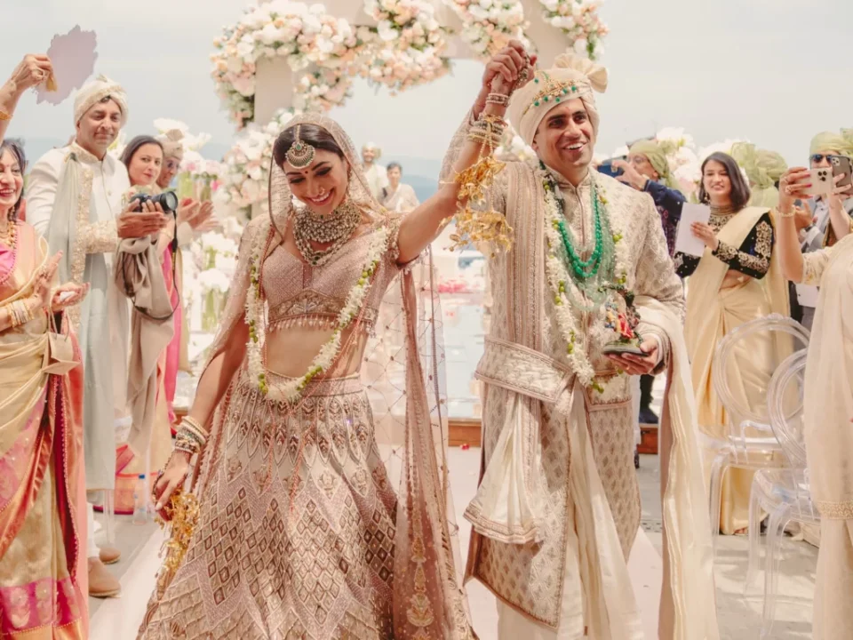 rusted Wedding Safa & Turban Rental for Grooms